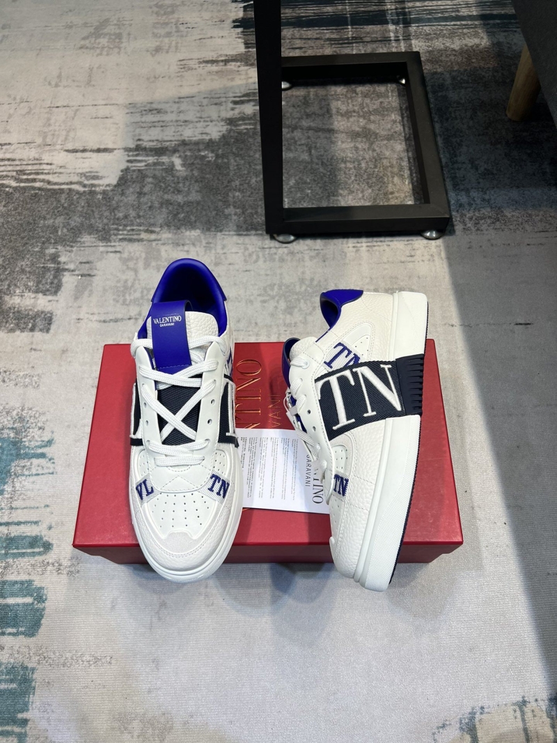 Valentino Sneakers